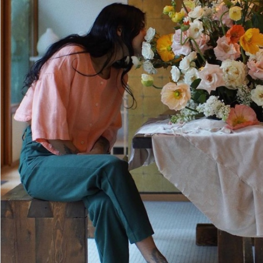 Beaton Linen Utility Crop top in Honeydew.